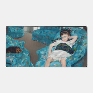 Mary Cassatt - klein meisje in een blauwe stoel Bureaumat