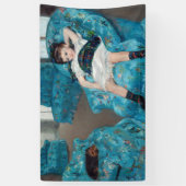 Mary Cassatt - klein meisje in een blauwe stoel Spandoek (Verticaal)