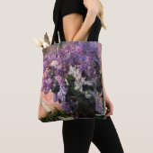 Mary Cassatt - Lilacs in een raam Tote Bag (Dichtbij)