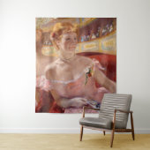 Mary Cassatt - Vrouw met Pearl Ketting in een Loge Wandkleed (In situ)