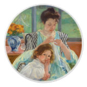 Mary Cassatt - Young Moeder Sewing Keramische Knop (Voorkant)