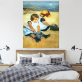 Mary Cassatt's kinderen op de strand (1884) Canvas Afdruk (Insitu (Slaapkamer))