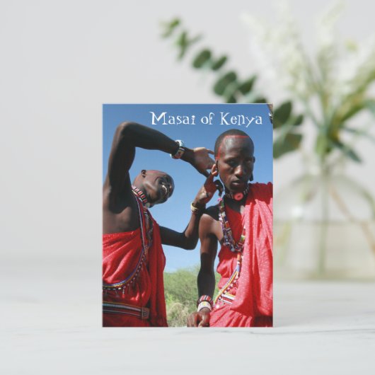 Masai Groom maakt zich klaar voor zijn bruiloft in Briefkaart (Staand voorkant)
