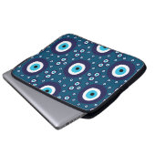 Masculine Dark Blue Nazar Evil Eye Patroon Laptop Sleeve (Voorkant onderkant)
