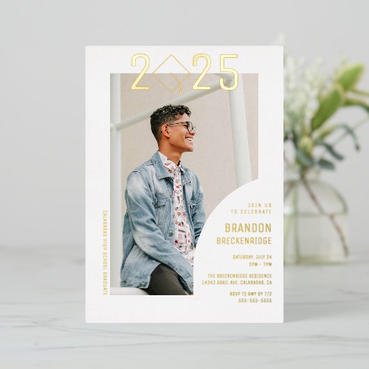 Masculine minimalistische foto Afstuderen Folie Uitnodiging (Staand Voorkant)