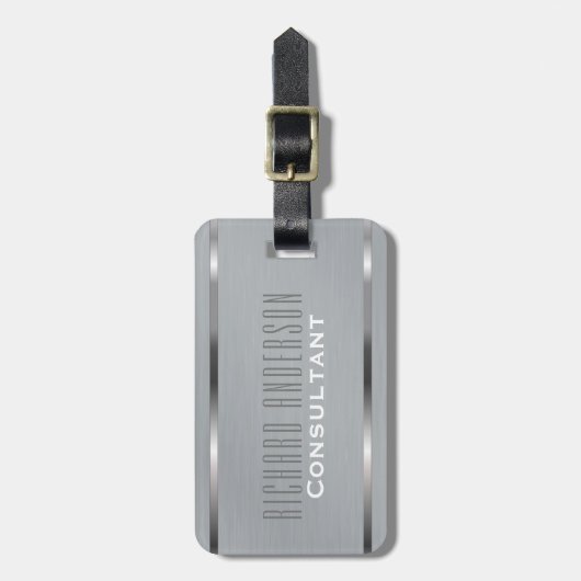 Masculine Monogram Naam Executive Style Grey Metal Bagagelabel (Voorkant verticaal)