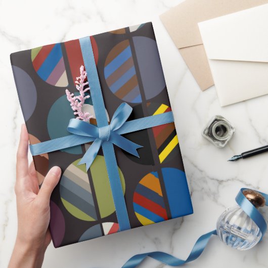 Masculine Striped Oval Halves Cadeaupapier (Geschenken)