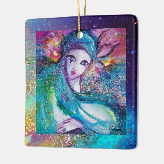 MASK IN BLUE, Monogram Keramisch Ornament (Links)