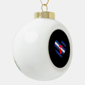 Masker trots keramische bal ornament (Links)