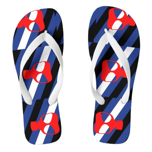 Masker trots teenslippers (Voetbed)