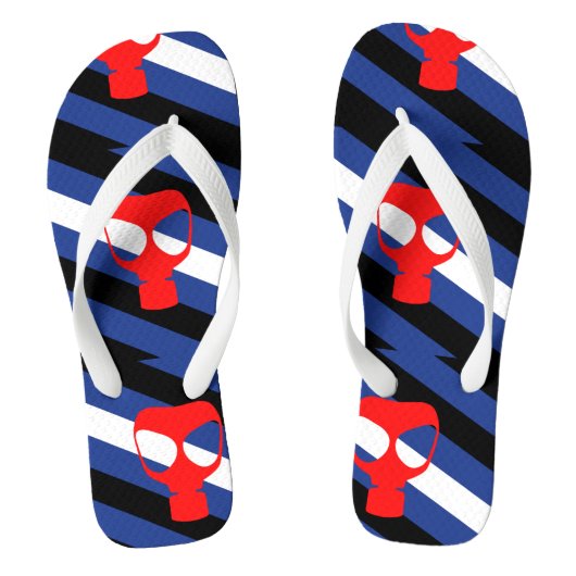 Masker trots teenslippers (Voetbed)