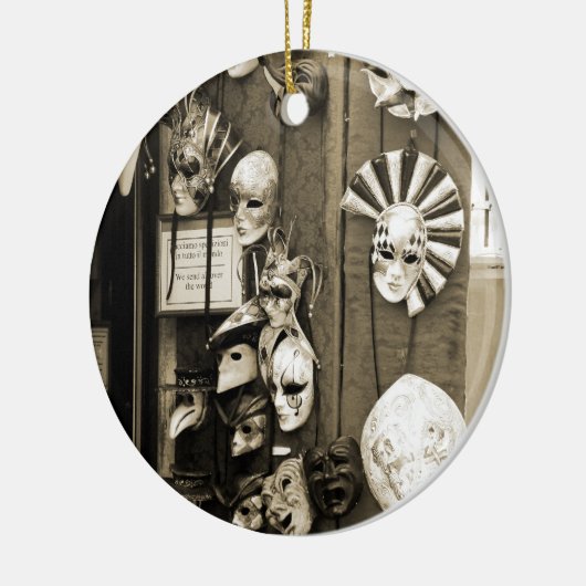 Maskers in Veneza Keramisch Ornament (Links)