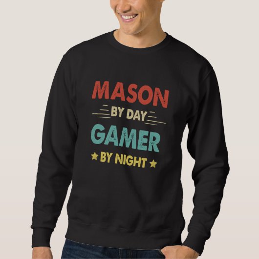 Mason By Day Gamer By Night  1 Trui (Voorkant)