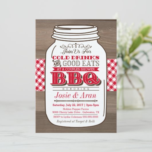 Mason Jar BBQ-uitnodiging, koppel bruisparty op ho Kaart (Staand voorkant)