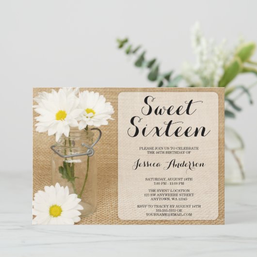 Mason Jar Burlap White Daisies Sweet 16 uitnodigin Kaart (Staand voorkant)