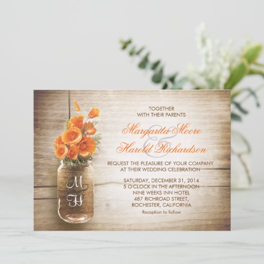 Mason jar en oranje bloemen huwelijksuitnodigingen kaart (Staand voorkant)