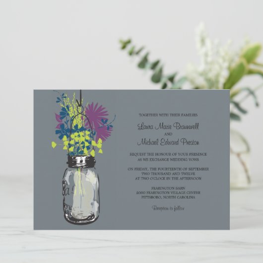 Mason Jar en Wildflower Wedding Invitations Kaart (Staand voorkant)