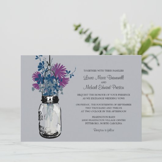 Mason Jar en Wildflower Wedding Invitations Kaart (Staand voorkant)