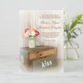 Mason Jar Kiss Wood Rustic Country Wedding Invites Kaart (Staand voorkant)