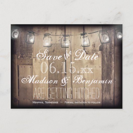 Mason Jar Lights Rusti Wood Save the Date Briefkaa Aankondigingskaart (Voorkant)