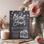 Mason Jar & String Lights Chalkboard Vrijgezellenf Kaart<br><div class="desc">De Sjablonen van de Kaart van de Uitnodiging van de Bridal - het Vertellen van het Vrijgezellenfeest van het van het Manuscript en de Lichten van het Koord van de Mason van de Kern met de Zwarte Achtergrond van het Chalkboard van de Grunge. Een perfect ontwerp voor je grote dag....</div>
