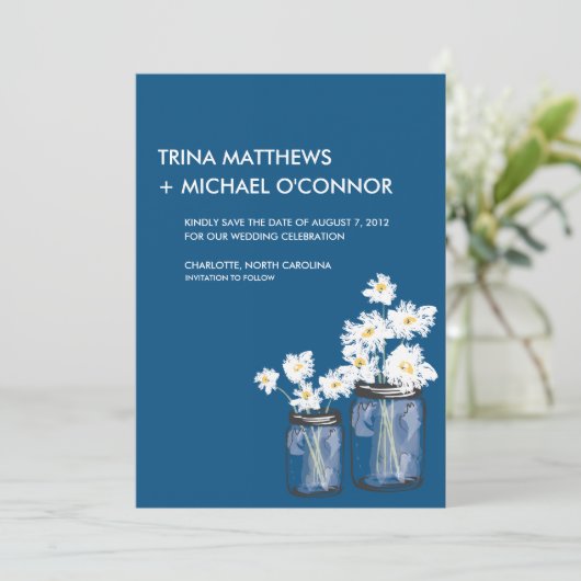 Mason Jar & White Daisies Save the Date (Staand voorkant)