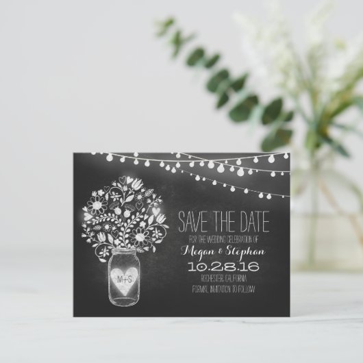 Mason potje & string lichten krijtbord opslaan van aankondigingskaart (Staand voorkant)