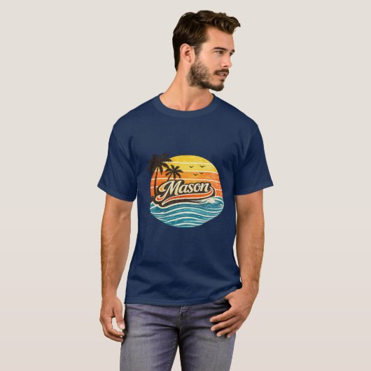 Mason Retro Zonsondergang Naam Design T-shirt (Voorkant volledig)