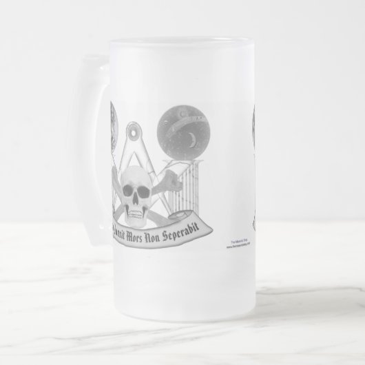 Masonic Skull en Crossbones Matglas Bierpul (Voorkant links)