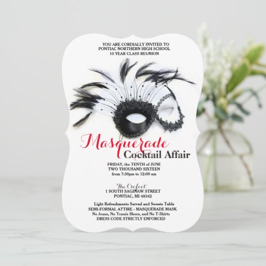 Masquerade Black en Red Invitations Kaart (Staand voorkant)