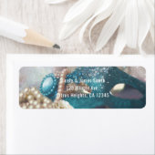 Masquerade Mask & Pearls Rainbow Party Invitation Etiket (Insitu)