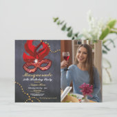 Masquerade Verjaardagsfeestje Goud Rood Masker Fot Kaart (Staand voorkant)