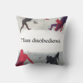 Mass disobedience. kussen (Achterkant)