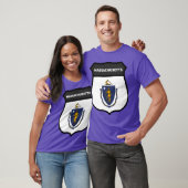 MASSACHUSETTS BADGE IV Overgroot T-shirt (Unisex)