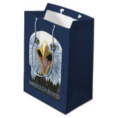 MassachusettsEagle Up Close Medium Cadeauzakje (Achterkant Gekanteld)