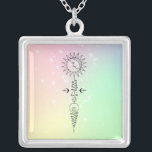 *~* Massage Sun Woman - Moon Nirvana Yoga Reiki Zilver Vergulden Ketting<br><div class="desc">Energy Enhanced Square Silver Plated Metafysisch Spiritueel New age ketting. JEWELRY MET INTENTIE (R) - Energetisch verbeterde juwelen. Als professionele verafgelegen spirituele energiegenezer sinds 2001 heb ik geleerd, ontwikkeld en gebruik gemaakt van de kracht van de intentie om energie te genezen. Al mijn JEWELRY MET INTENTIE (R) draagt de genezende...</div>