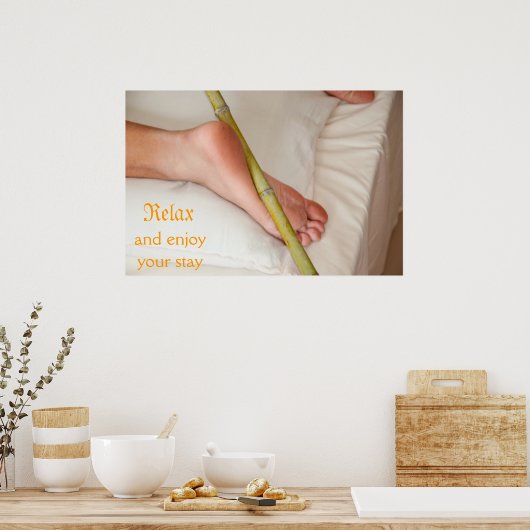Massage van bamboe op voetbodem poster (Keuken)