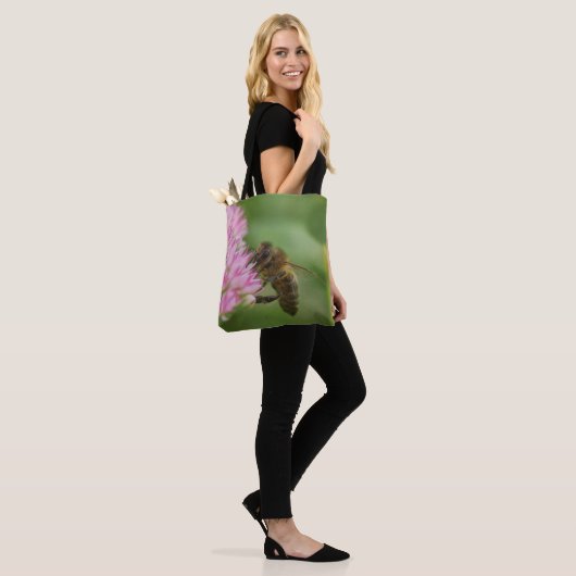 Massieve bij, of misschien wel (!) ander insect, o tote bag (Op model)