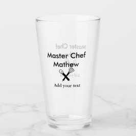 Master chef-kok keuken bakkerij kok voeg tekst naa glas