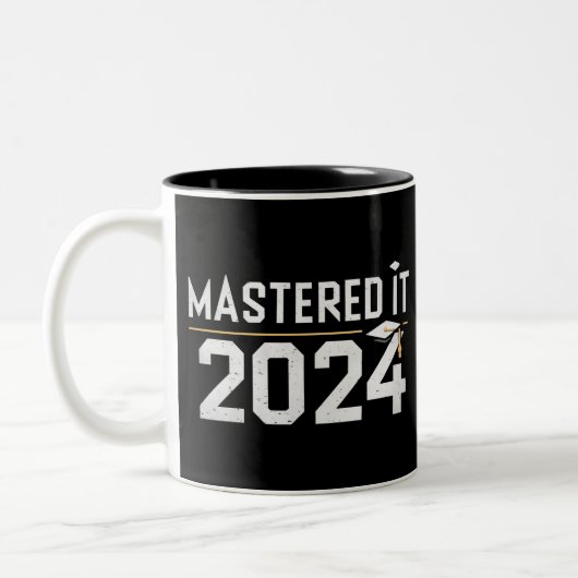 Master's Degree Mastered IT 2024 Masters Degree Tweekleurige Koffiemok (Links)