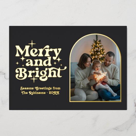 Mat Zwart & Goud Modern Retro Kerst Foto Folie Feestdagenkaart (Voorkant)