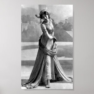 Mata Hari in Parijs - Margaretha Geertruida Poster