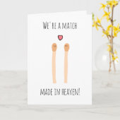 Match gemaakt in de hemel schattige Valentijnsdag- Kaart (Gele Bloem)