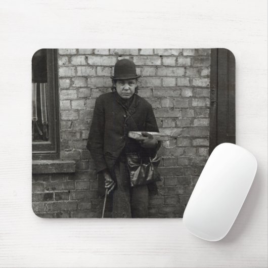 Match-Seller. c.1900 Muismat (Met muis)