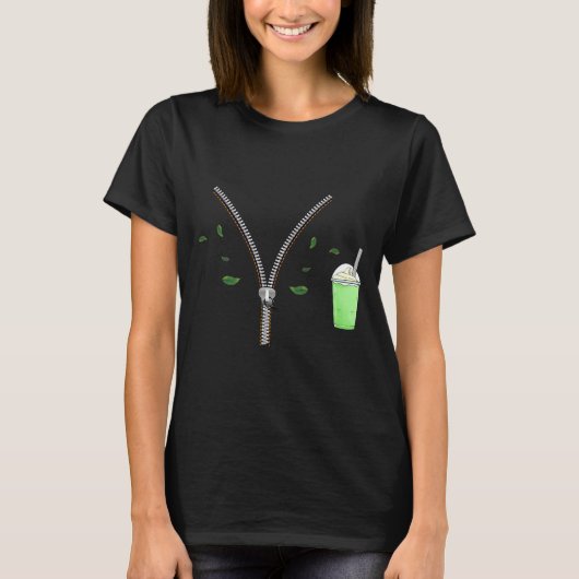 Matcha And Quarter Zips Meme Est 2025 Funny Gift M T-shirt (Voorkant)