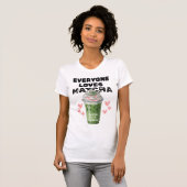 Matcha Iced Latte T-shirt | Schattigee slagroom (Voorkant volledig)