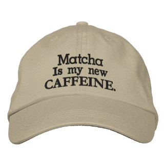 Matcha is mijn nieuwe CAFFEÏNE. Geborduurde Pet