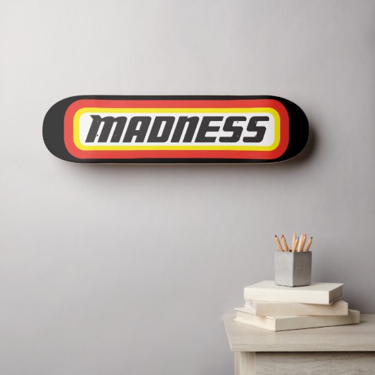Matchbox? Waanzin! Skateboard (Muurkunst (Horizontaal))