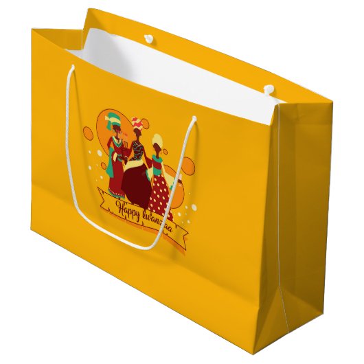 Matching Happy Kwanzaa 3 Dames geel Groot Cadeauzakje (Voorkant Gekanteld)