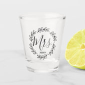 Matching Mrs Monogram Wreath Shot Glas (Voorkant)